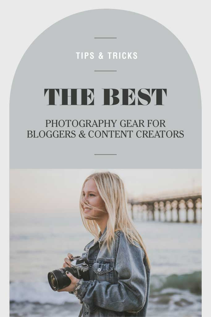 Template Essential Photography Gear Tips Poster Design