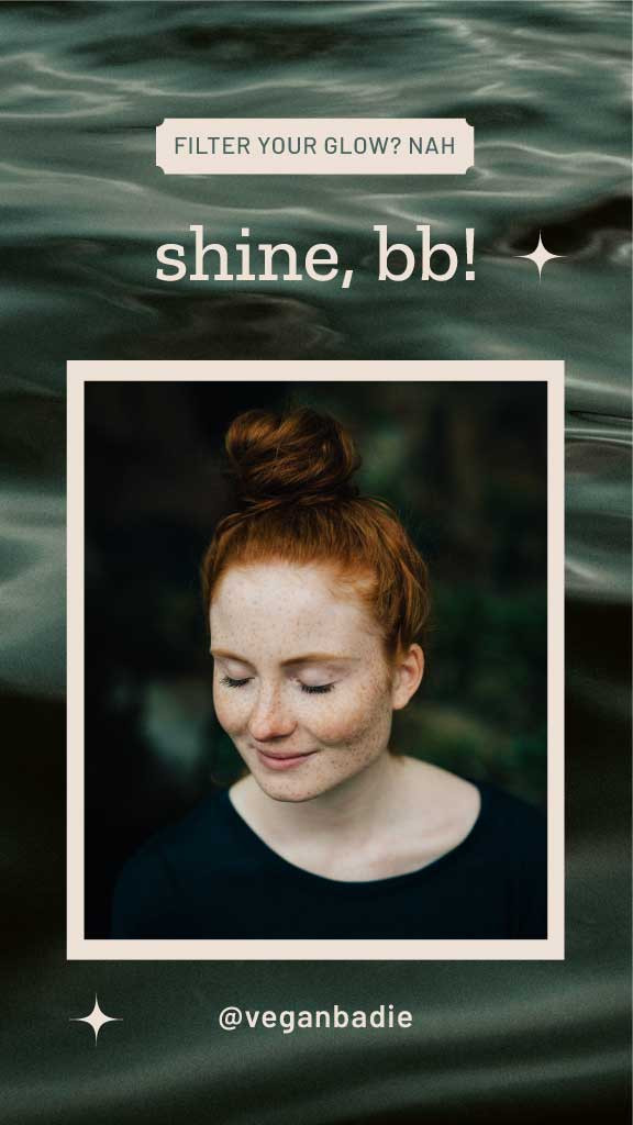 Template Elegant Teal Social Media Post Template